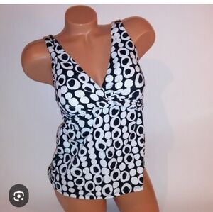 Slimshaper tankini top black white w/  big circles & polkadots twisted t…500